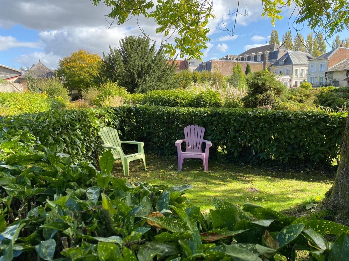 לינה וארוחת בוקר אבוויל Au Jardin Des Deux Ponts מראה חיצוני תמונה